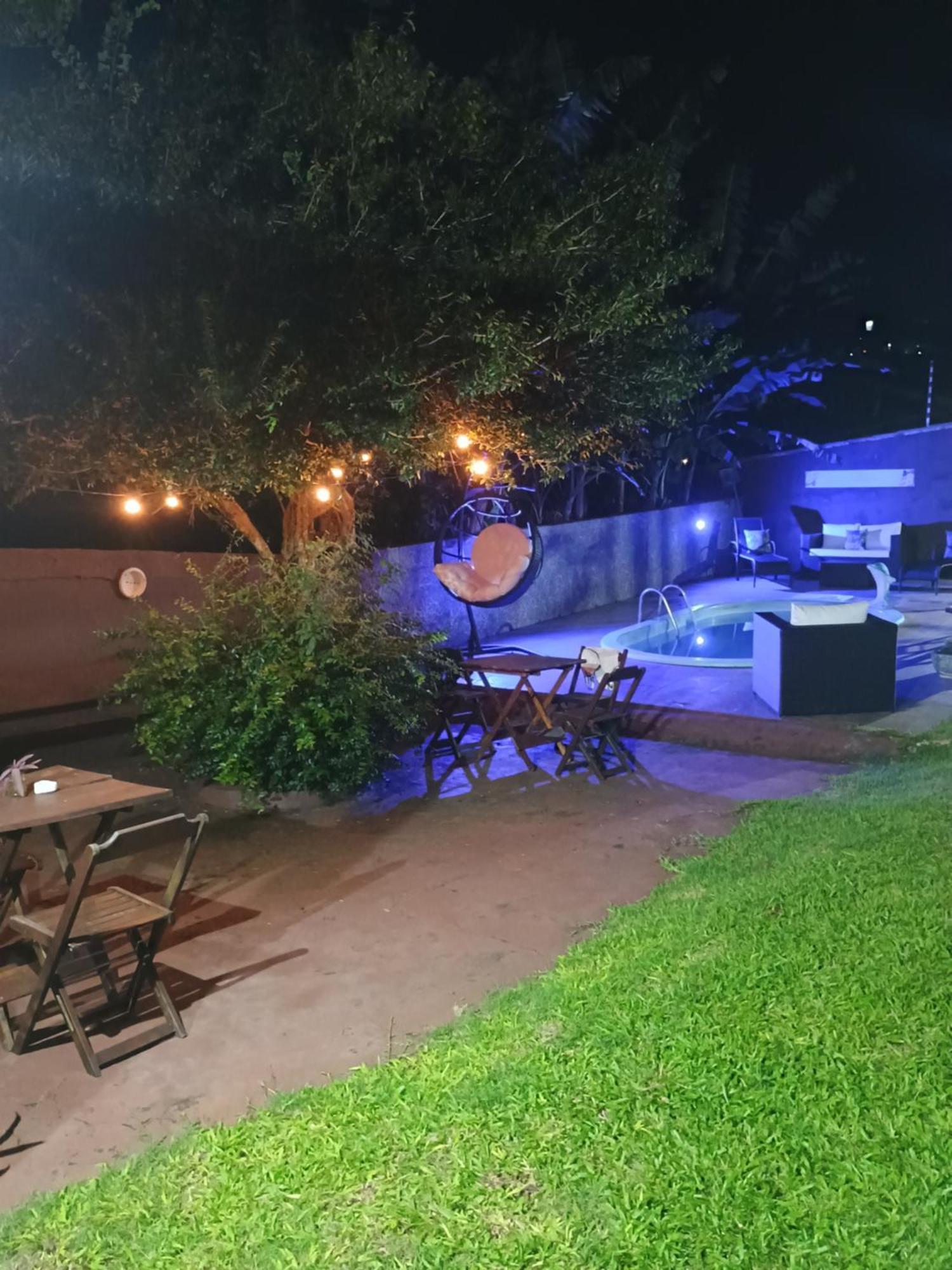 Namorada Brava Bed & Breakfast *